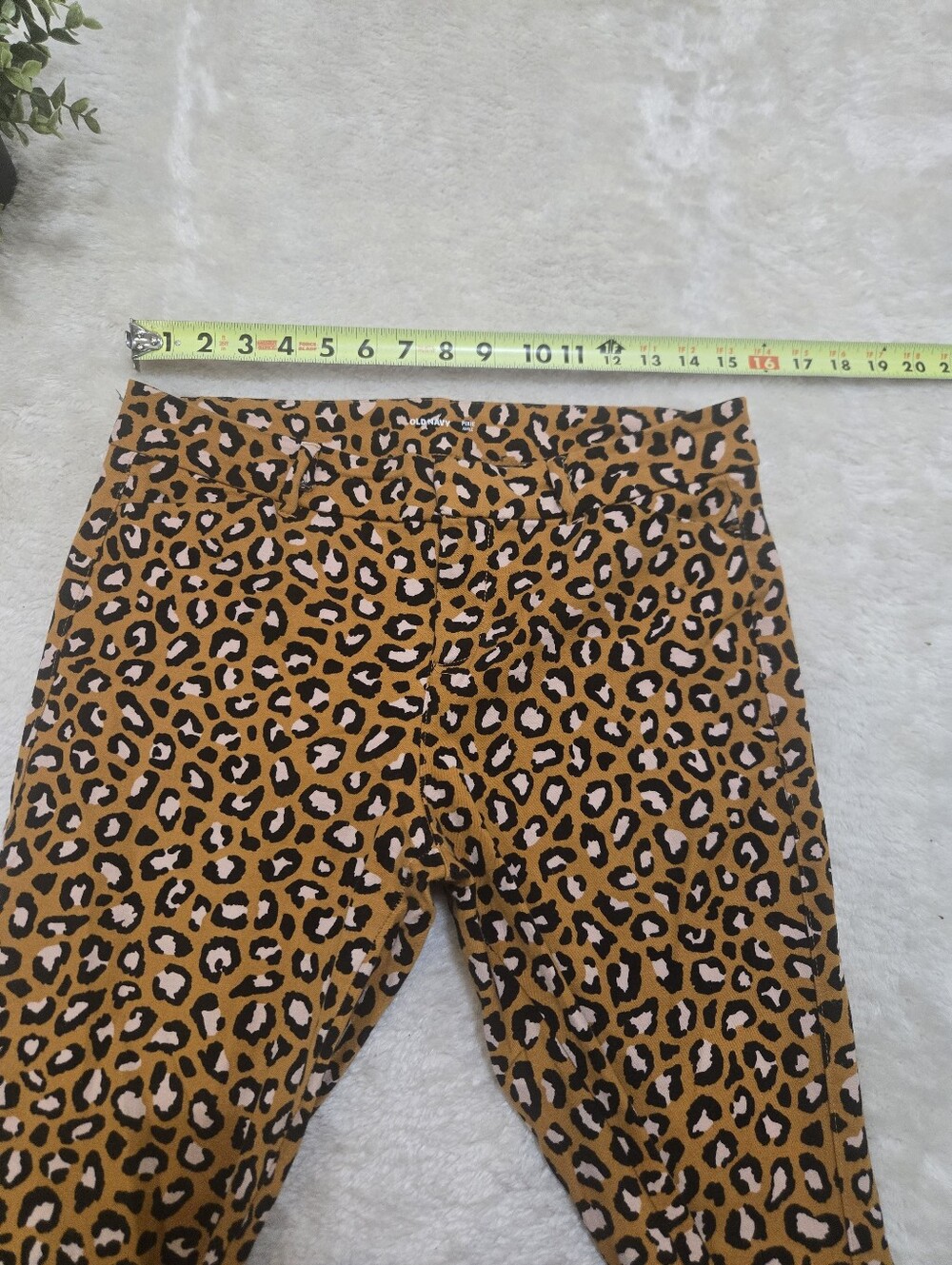 Old Navy Leopard Print Pixie Skinny Ankle Pants, Size 6 - Picture 3 of 8